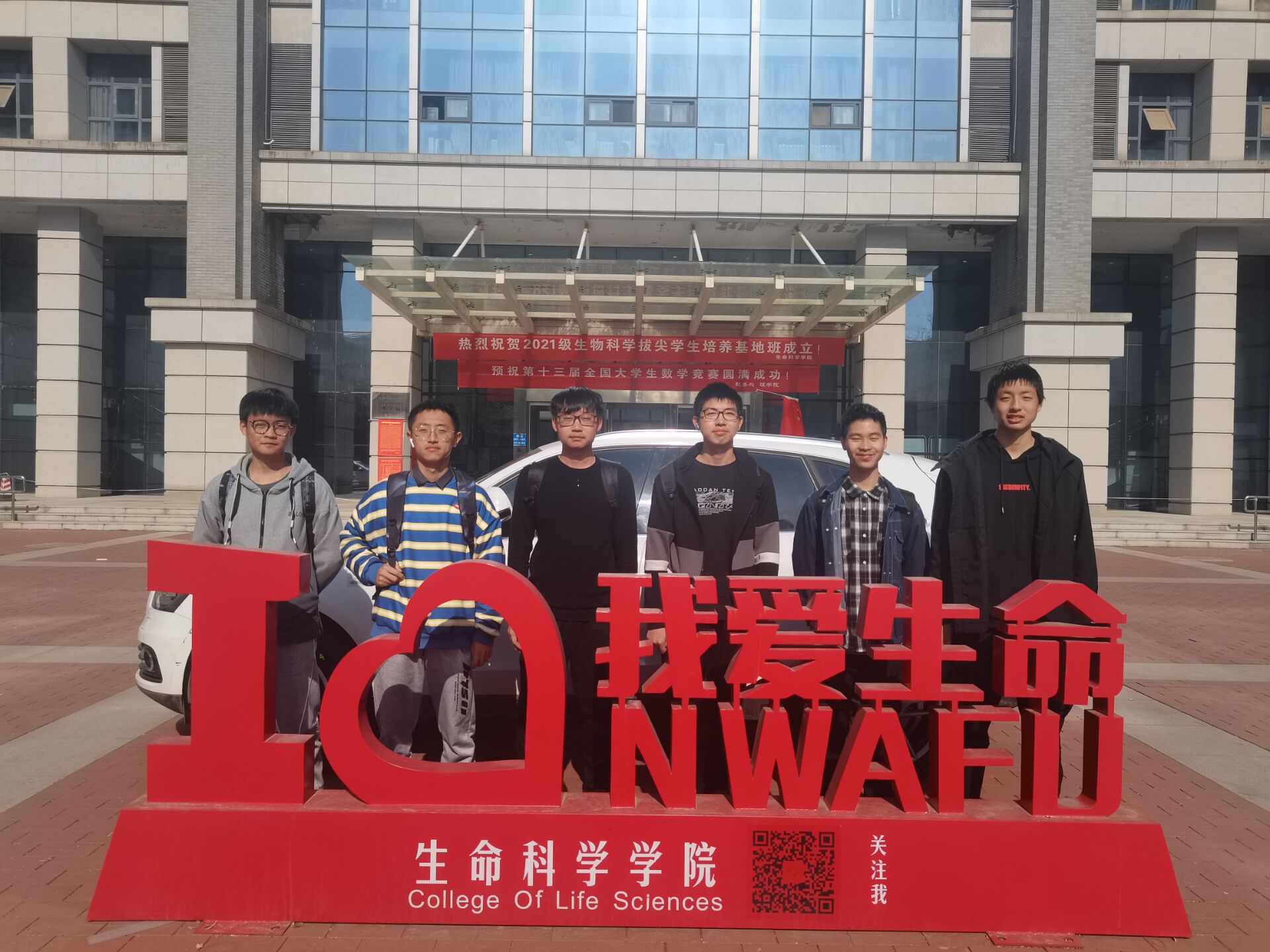 4be73234fc9346cbb02cad422d3f4af3.jpg 4be73234fc9346cbb02cad422d3f4af3.jpg